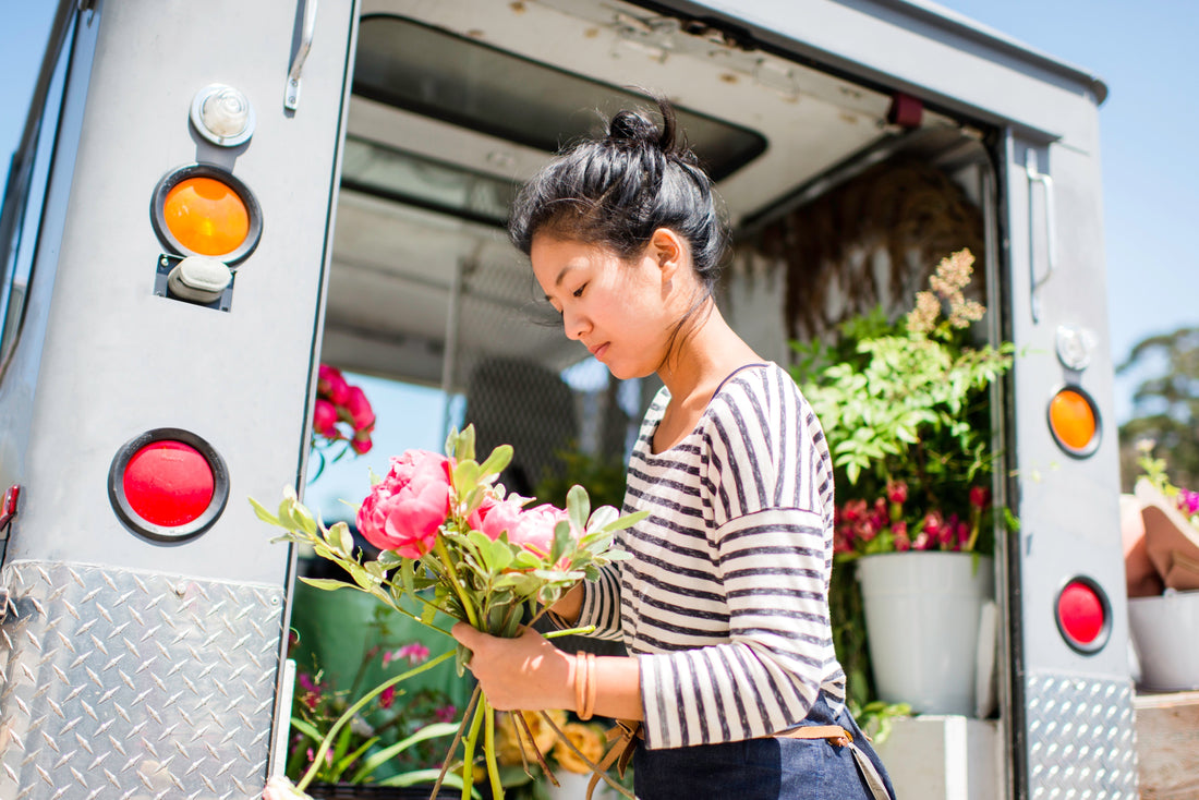 Same-Day Flower Delivery in Australia: What Actually Happens Between Your Order and the Door